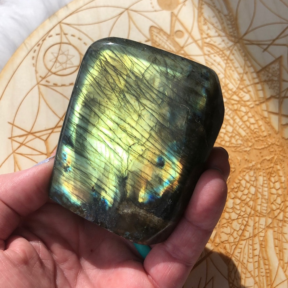 Free form labradorite crystal 351g